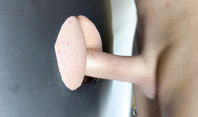 Another gloryhole inner jizz flow