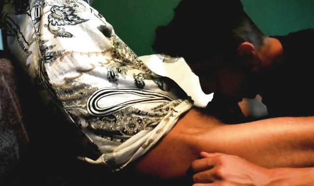 Wife don´t wanna gargle him, so I do that