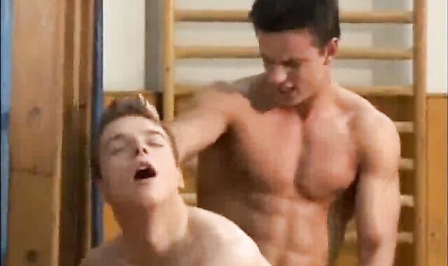 love glove-free-for-all