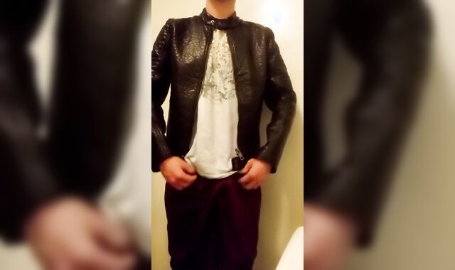 Boinking and Cumming on my Leather Jacket