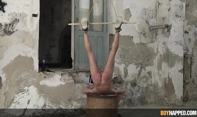 Confined lad Jakwy Combe smacked by father Sebastian Kane