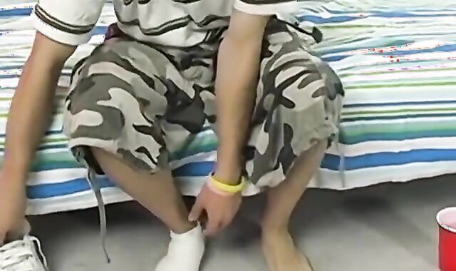 Ultra-Adorable highly first-ever-timer Brice Summers strokes off and shoots a load solo