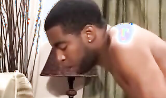 dark ten-Pounder humid S oriental man