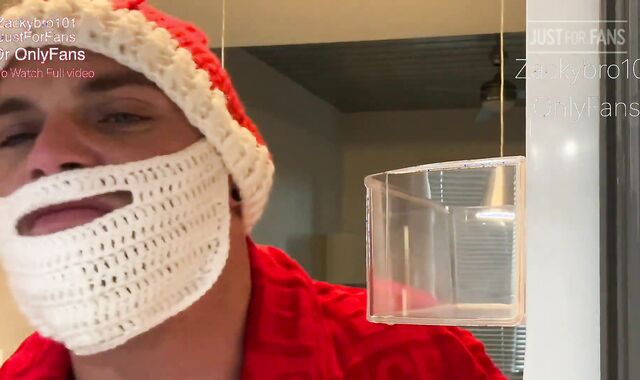 WHITE BUBBE BOOTIE MUSCLE SCOT GETS PLUMBED BY BLACK ROCK-HARD-ON in MUSCLE CABOOSE on Christmas DAY!