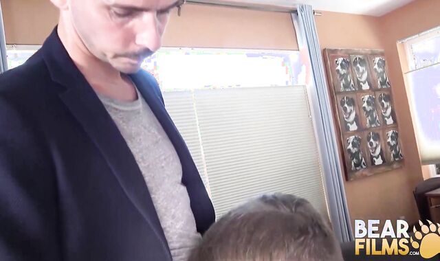 BEARFILMS Danny Blue And Brian Bonds No Protection And Ass Eat