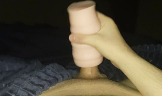 Making myself jism multiple times with a toy