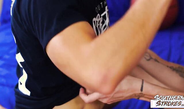 SOUTHERNSTROKES Jock Marcus Tresor Raw Bred By Queer Zack Love