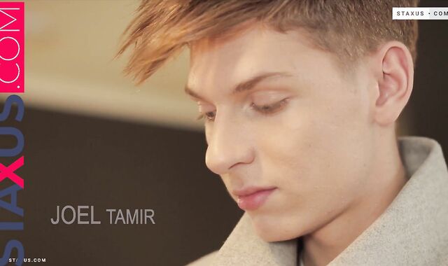 STAXUS :: Pinkish Cigar Lovin' Home Cummers