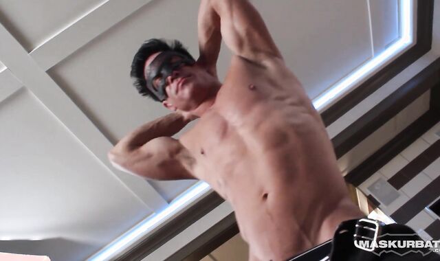 Fresh-Cummer Muscle Wooly Dude Solo Jerk - Maskurbate