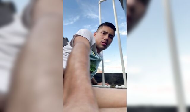 Wow jizzing on the outdoor terrace is so supah-torrid.....My thick fellow jizz-shotgun spewed out????????????