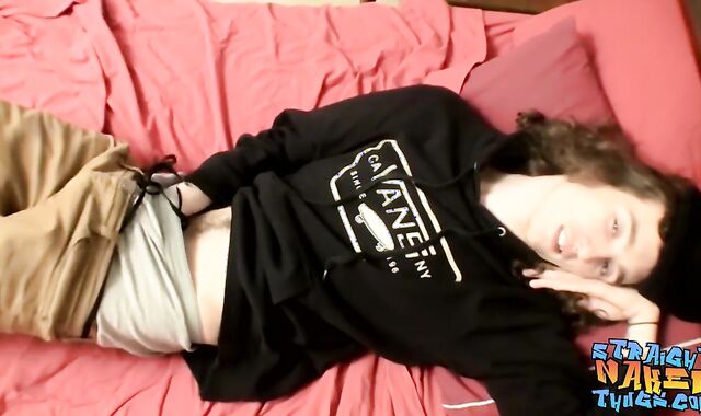 Wild heterosexual inexperienced Sean Johansen masturbates and shoots a explosion