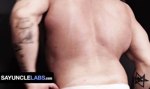 Hairy Man Tattooed Model Davin Heavy Drills Camera Operator's Ass And Makes Him Cum On His Knob - SayUncle