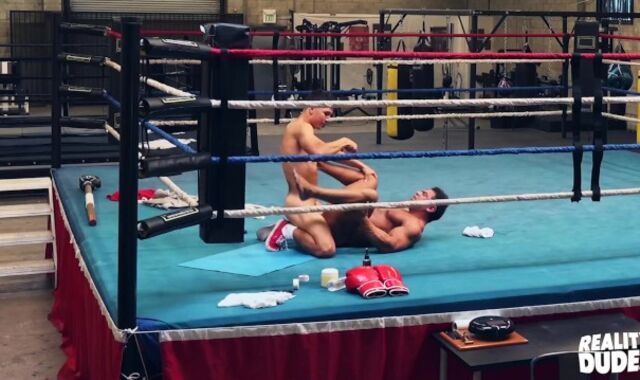 Reality Fellows - Draven Instructs Alex Rim How To Get His Punch Better & Stronger Before Penetrating Him