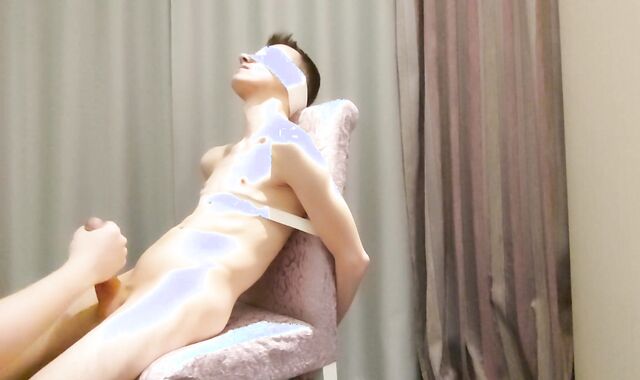 Handjob Dick Young Muscly Stud And Make Him Wail