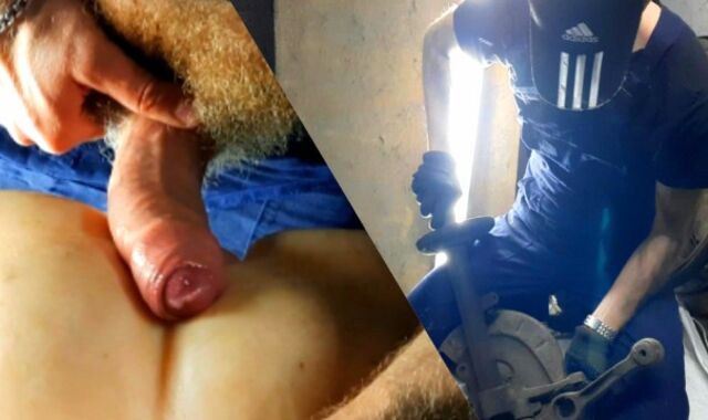 Auto mechanic found a enjoy mitten intercourse fucktoy in a client's camper and fucked her