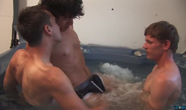 Aric Hockett and Anthony Forman ass-fuck breed with Martin Puli