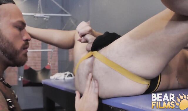 BEARFILMS Wooly Otter Parker Logan Barebacks Sebastian Sax