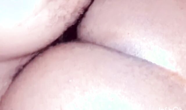 Clapping my cheeks on DL pals spunk-pump