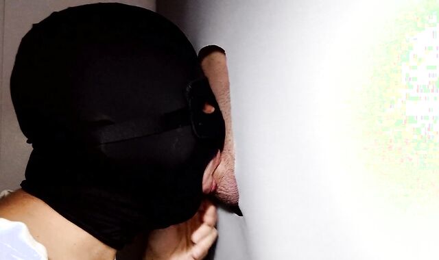 heterosexual stud comes to gloryhole for the highly first-ever time, he came very nervous but then I enjoy it