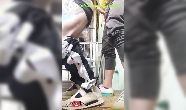 Russian extreme pummel-a-thon in the entrance