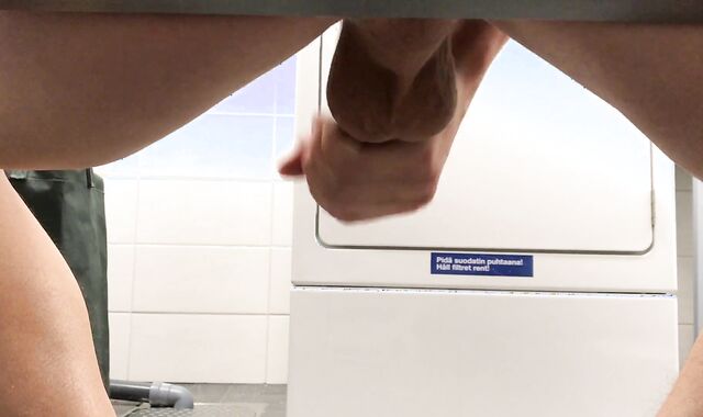 I wanna spunk so badly / fapping off in the laundry guest room