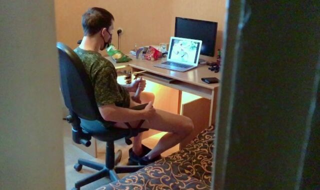 Straight army dude secretly seeing faggot porn