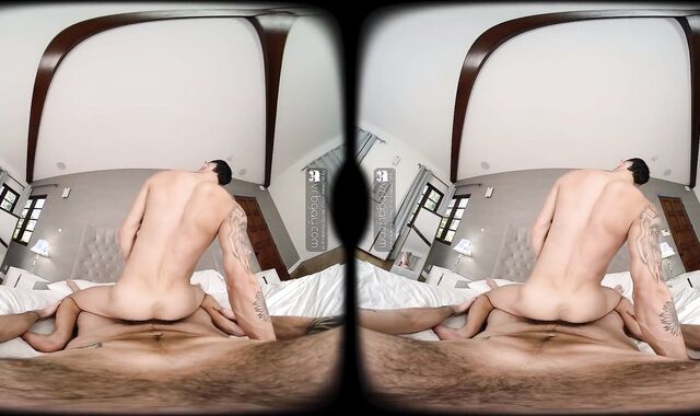 VRB Fag Des Irez gives his booty for your high sensation VR Pornography