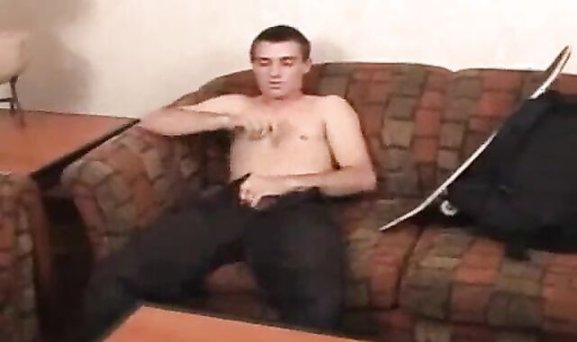 jiggly Hetero dude Crosses The Line