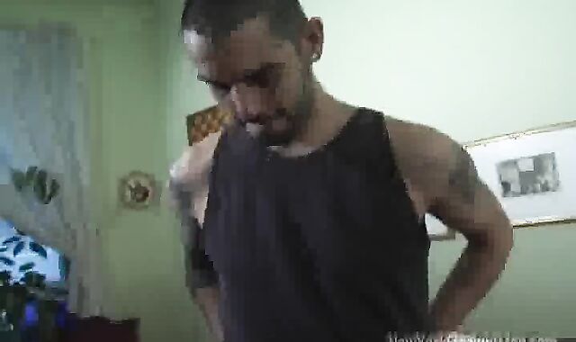 Inked Gay-For-Pay Wolf gets Deep-Throated