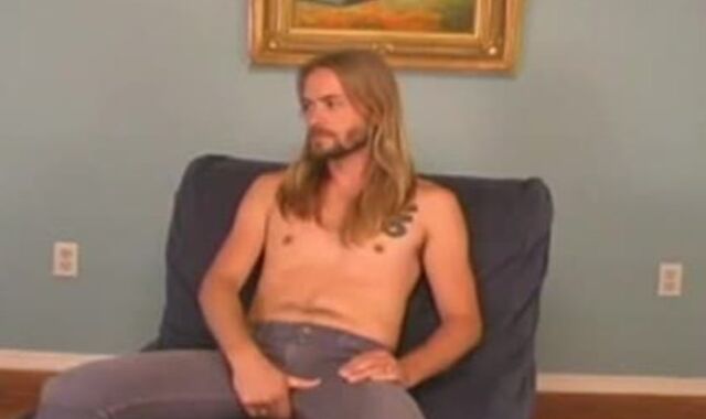 Queer-For-Pay Hippie