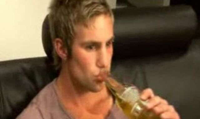 english gay-for-pay twink receive a inhale job