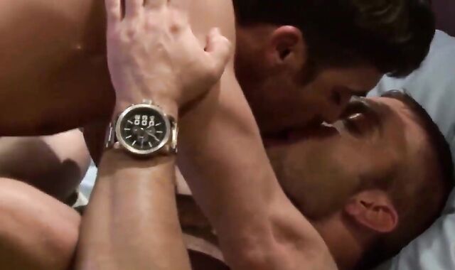 Straight hubby Falls For faggot Roomy