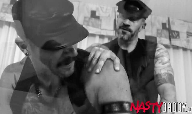 NASTYDADDY Greg Riley Barebacked By DILF Dom Jeremiah Jones