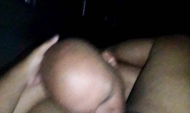 SE LA CHUPO TODA Y LE COMO EL ASS AL NOVIO DE MI AMIGA