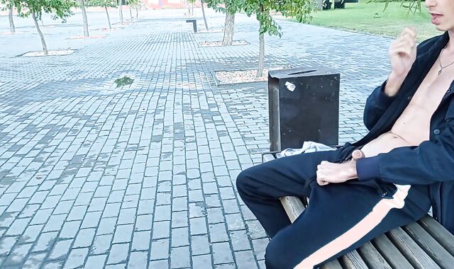 stud faps off near the plant. EXTREME