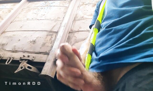 Railroad worker jacks and jizzes in a found love glove