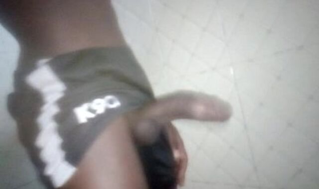 HEFTY DARK-HUED HARD-ON JERKING OFF