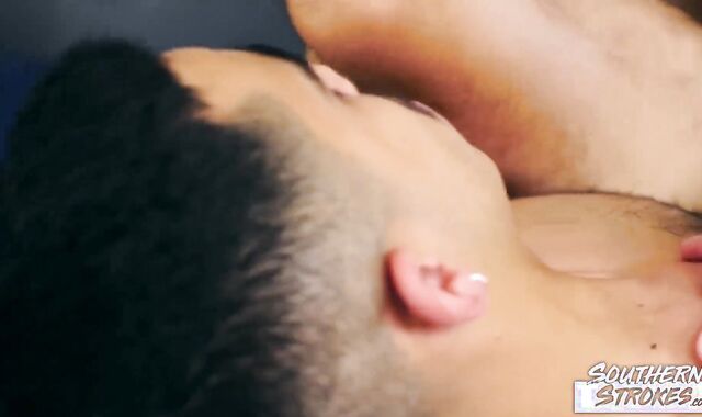 SOUTHERNSTROKES Justin Cross Eats Butt Hole And Breeds Antonio Fields