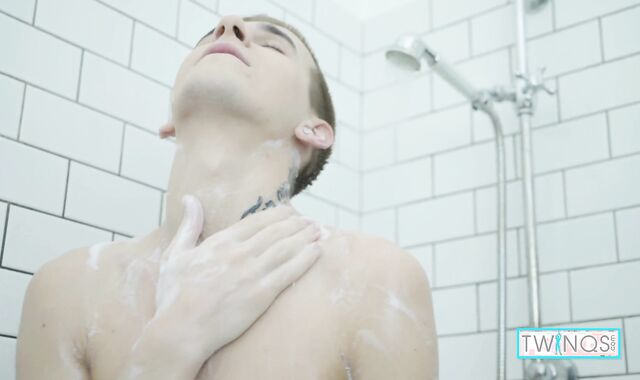 Skinny College Fellow William Jacks Off After Playing With His Nipples!