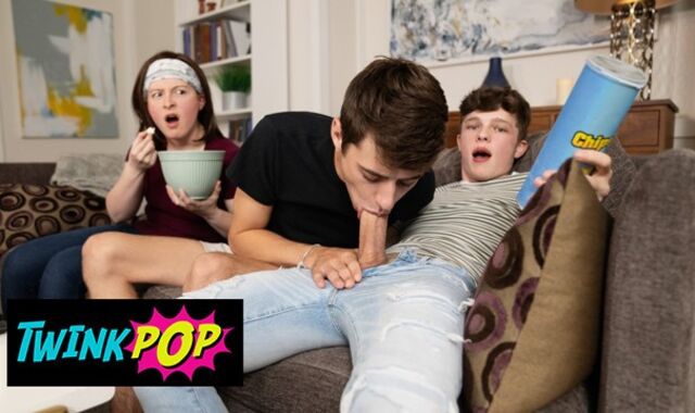 TWINKPOP - Joey Mills Was Pleasantly Suprised To Find Jake Preston's Off The Hook Snack In The Chip Can