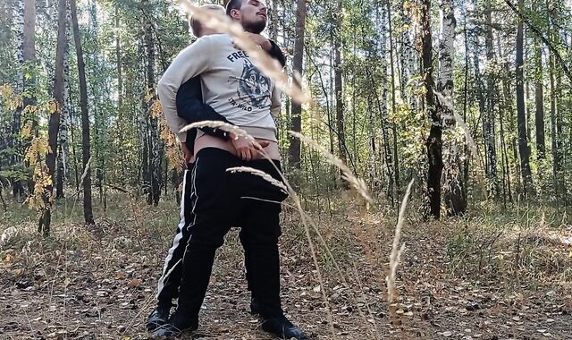 Bj Job and handjob in the city park. EXTREME