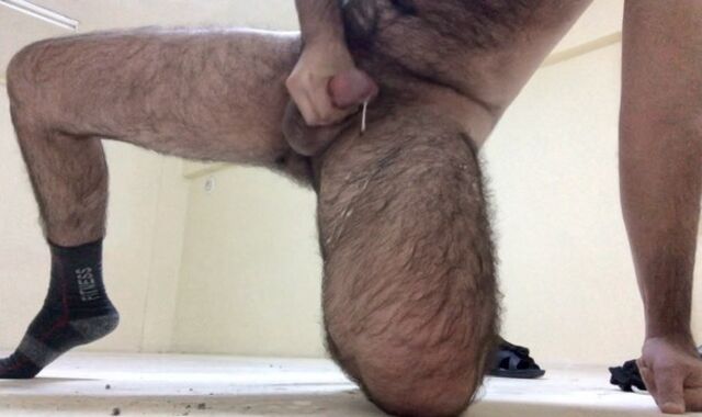 I slinked into our neighbor's empty room and cum on my leg