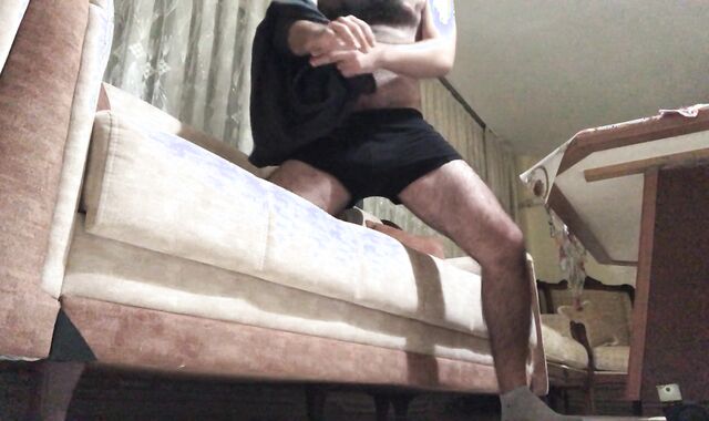 first-timer bear male emptied their full nutsack and relaxed