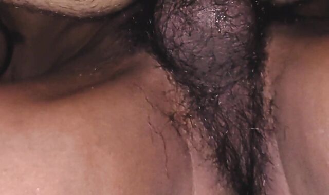 POINT OF GLANCE: Flaco le llena el butt de leche y lo deja preñado escurriendo pearl juice del ano