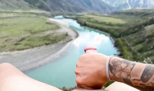 It was a super-sexy day and I went out of town to the mountains ????????