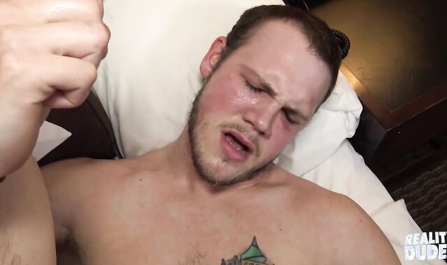 REALITY BOYS - One Thing Led To Another & Paul Wagner Humps Levi Logging Right After They Faced