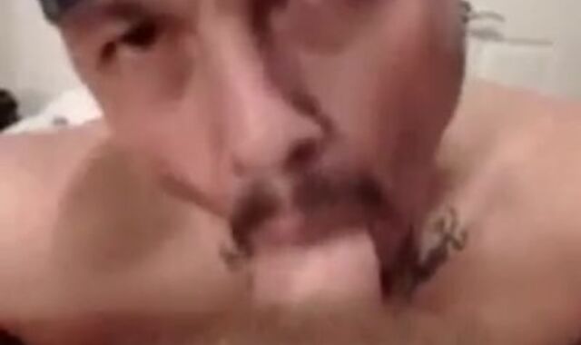 Me sucking off my homo-for-pay acquaintance