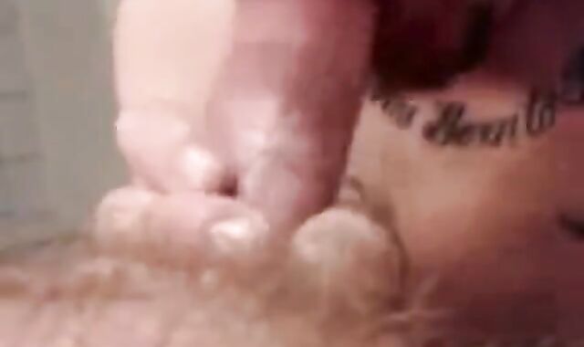 Me sucking off my homo-for-pay acquaintance