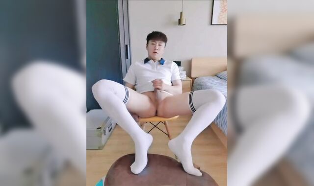 Stud in school uniform drains and blows a explosion at home