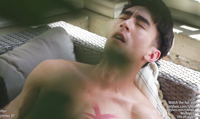 Asian boyfriends make no rubber love & swallow cum (folks' love)